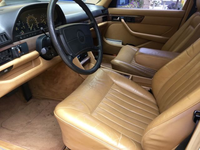 1987 Mercedes-Benz 400-Series Base Sedan 4-Door - photo 11