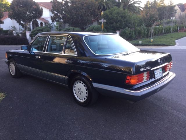 1987 Mercedes-Benz 400-Series Midnight Blue - photo 5