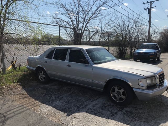 1989 Mercedes-Benz SL-Class 560-Class 560 SEL - photo 2