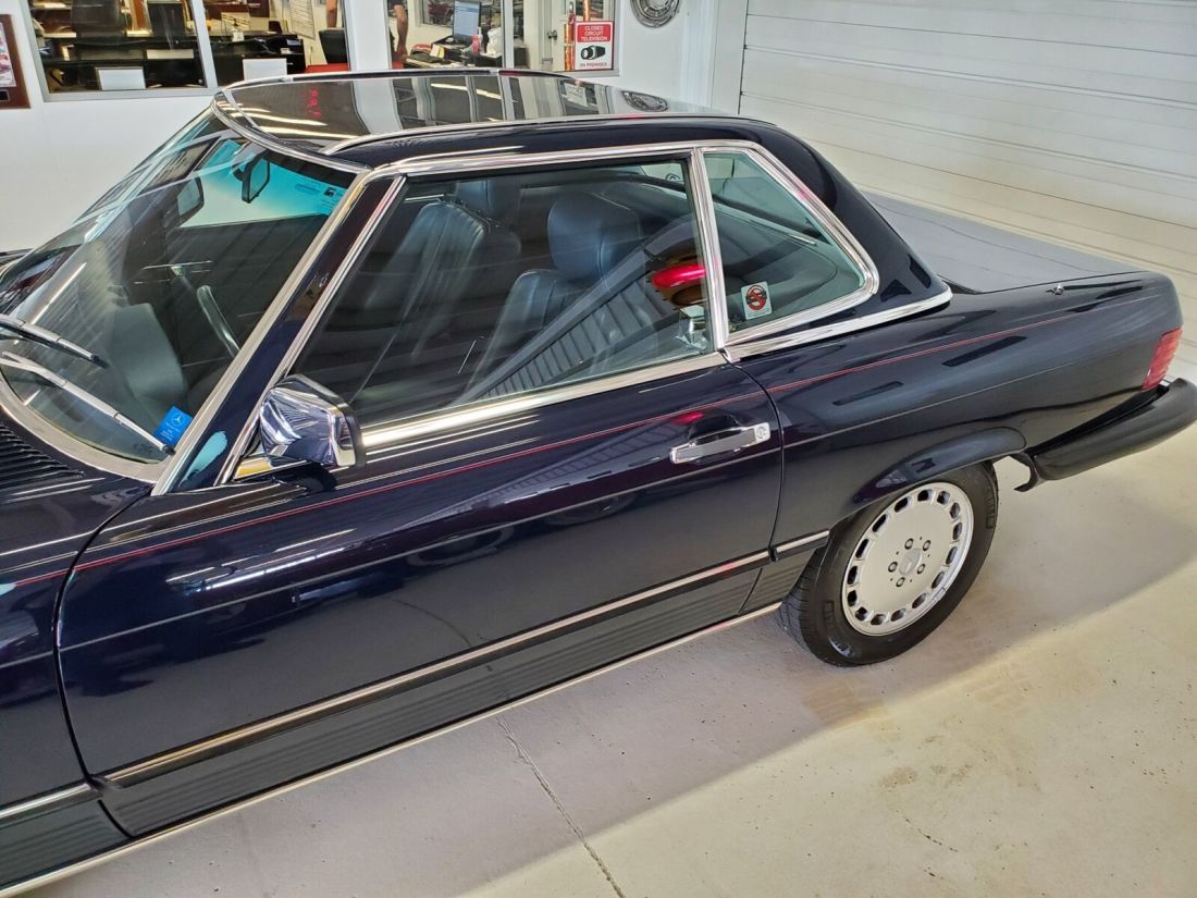 1987 Mercedes-Benz 500-Series 560 SL - photo 11