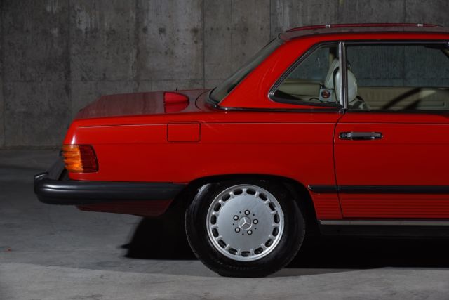 1987 Mercedes-Benz 500-Series 560 SL - photo 3