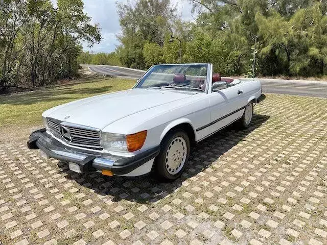 1987 Mercedes-Benz 560-Class 560 SL Mint condition 2 top Like new 1987 Mercedes-Benz 500-Series 560 SL Mint condition 2 top Like new