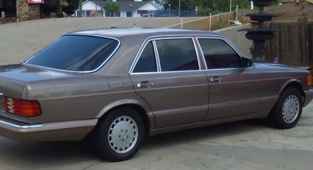 1987 Mercedes-Benz 500-Series Base Sedan 4-Door - photo 3