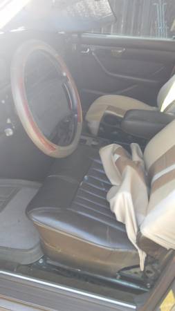 1987 Mercedes-Benz 500-Series Base Sedan 4-Door - photo 6