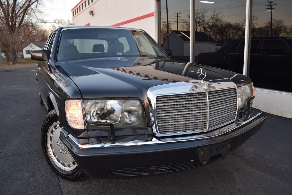1987 Mercedes-Benz 500-Series 560SEL CLEAN TITLE CLEAN CARFAX - photo 2