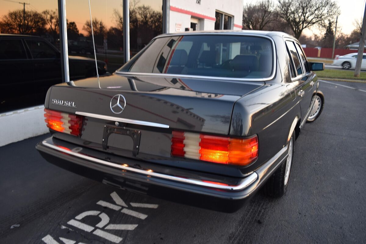 1987 Mercedes-Benz 500-Series 560SEL CLEAN TITLE CLEAN CARFAX - photo 6