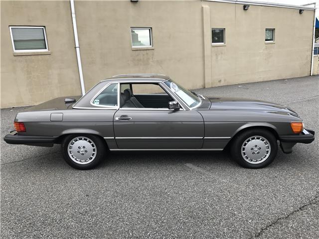 1987 Mercedes-Benz 500-Series 560SL - photo 9