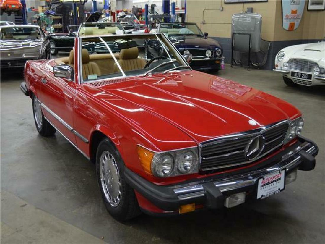 1987 Mercedes-Benz 500-Series 560SL