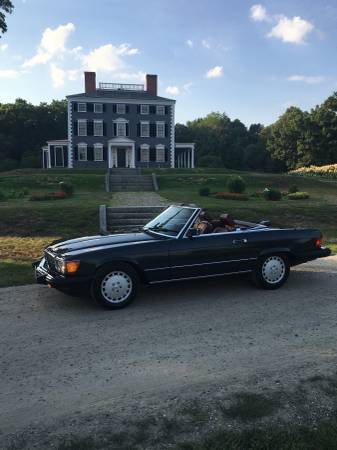 1987 Mercedes Benz 560 SL 112k 1987 Mercedes-Benz 500-Series burgundy