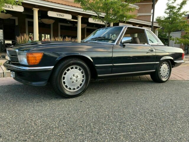1987 MERCEDES BENZ 560 SL 114k miles 1987 Mercedes-Benz SL-Class