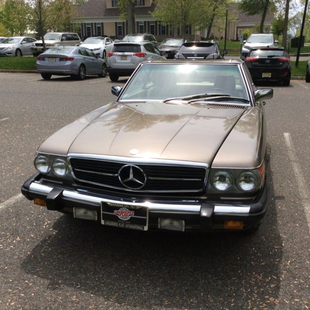1987 Mercedes-Benz SL-Class Base Convertible 2-Door - photo 4