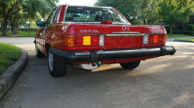 1987 Mercedes-Benz SL-Class 560 SL 2dr Convertible - photo 6