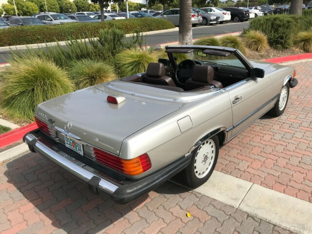 1987 Mercedes-Benz SL-Class 1987 MERCEDES BENZ 560SL. SMOKE SILVER / BRAZIL - photo 6