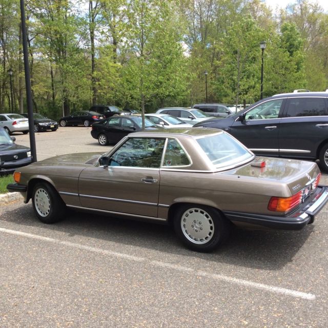 1987 Mercedes-Benz SL-Class Base Convertible 2-Door - photo 3