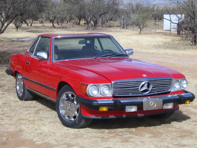 1987 Mercedes-Benz 500-Series 560 SL