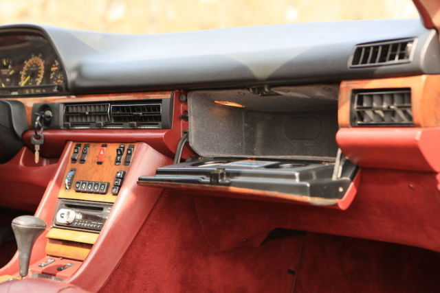 1987 Mercedes-Benz 500-Series SEC - photo 10