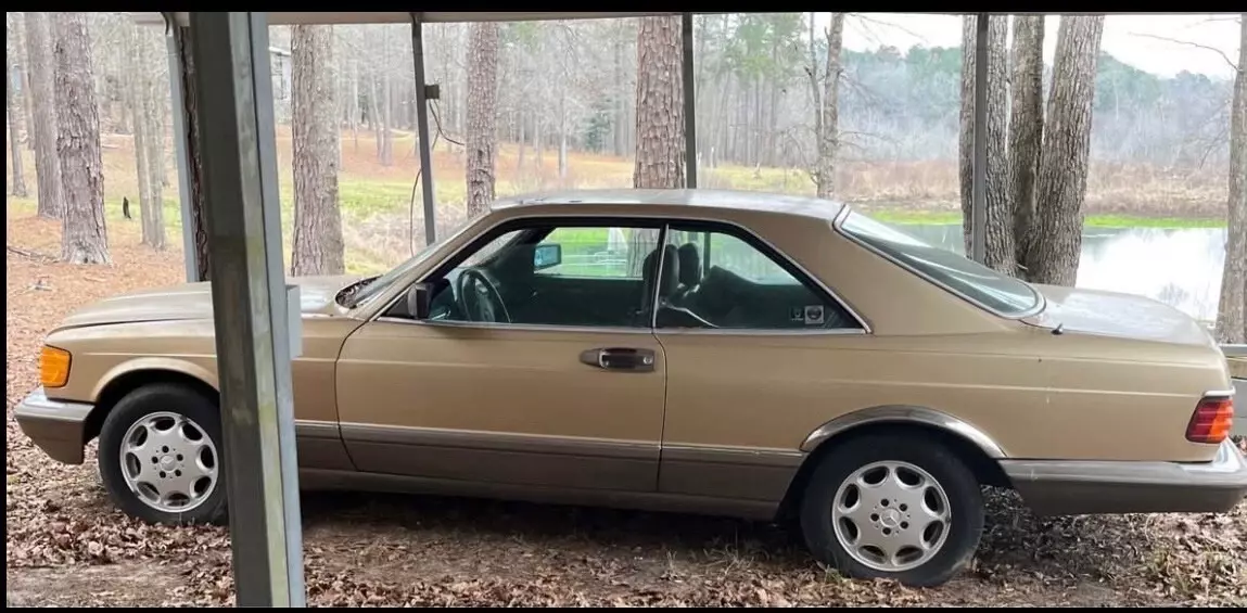 1987 Mercedes-Benz 560SEC Coupe Yellow SEC 1987 Mercedes-Benz 500-Series SEC
