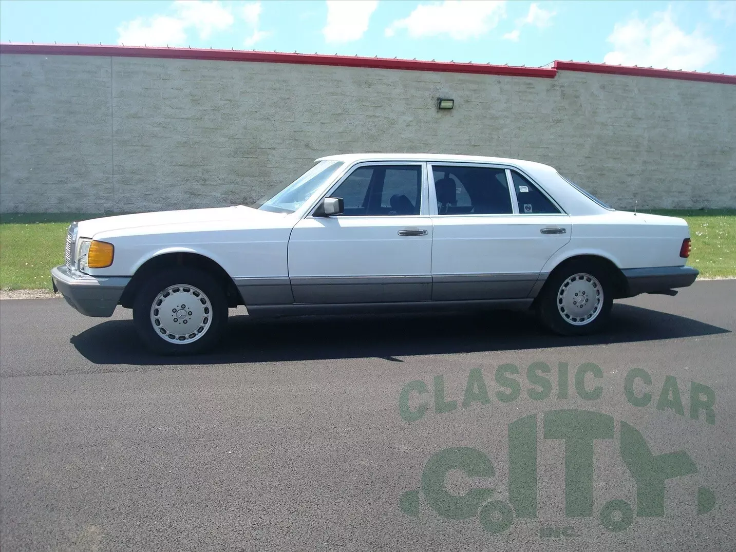 1987 Mercedes-Benz 500-Series WE SHIP ! NEEDS WORK ! - photo 3