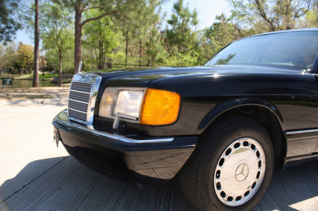 1987 Mercedes-Benz 500-Series Base Sedan 4-Door - photo 4