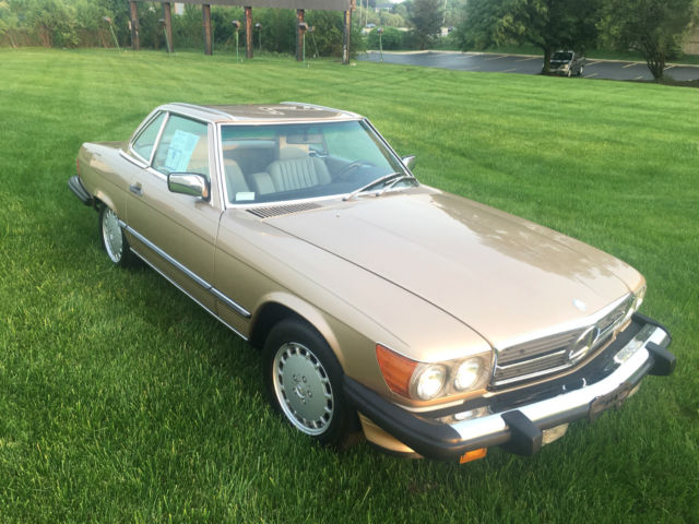1987 Mercedes Benz 560SL 24k Miles Champagne Metallic over Creme Beige 1 Owner! 1987 Mercedes-Benz SL-Class SL