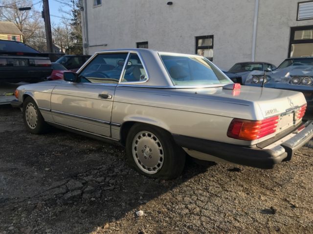 1987 Mercedes-Benz SL-Class 560SL - photo 3