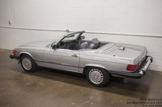 1987 Mercedes-Benz SL-Class 560SL - photo 6