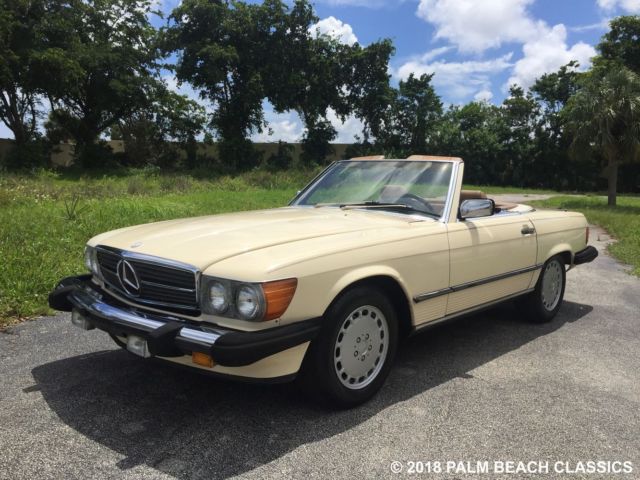 1987 Mercedes Benz 560SL 89,970 miles Original Panels with VIN Code Sticker 1987 Mercedes-Benz SL-Class