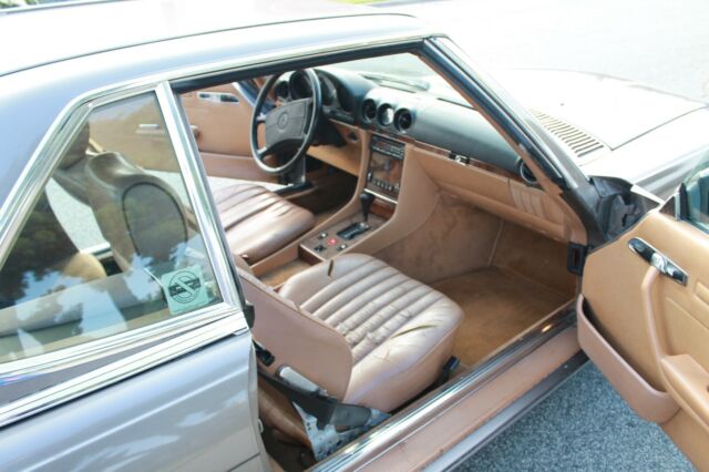 1987 Mercedes-Benz SL-Class 560 SL - photo 11