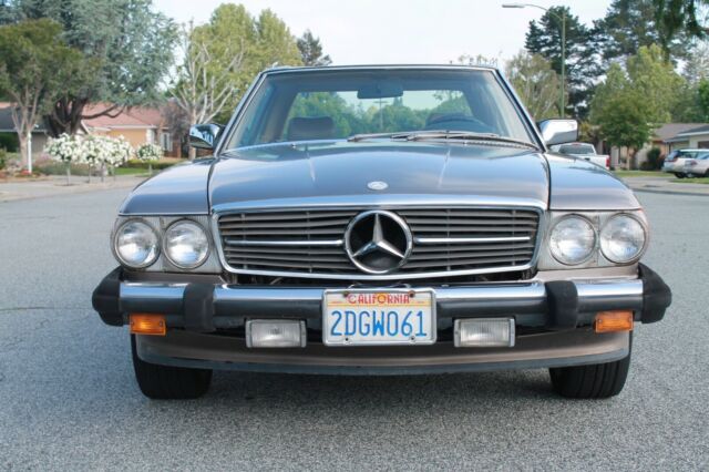 1987 Mercedes-Benz SL-Class 560 SL - photo 2