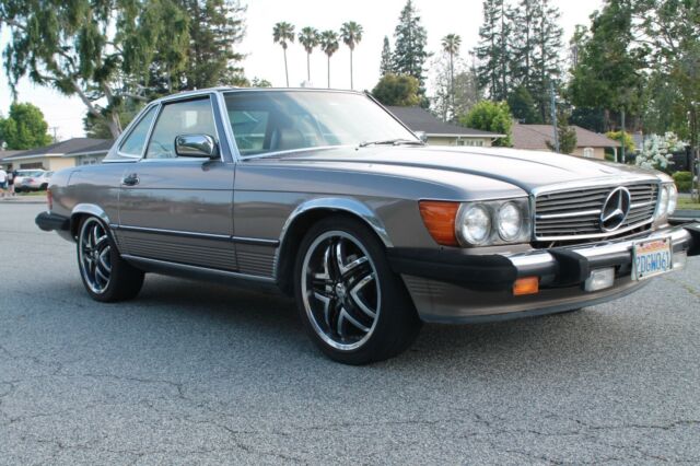 1987 Mercedes-Benz SL-Class 560 SL - photo 3
