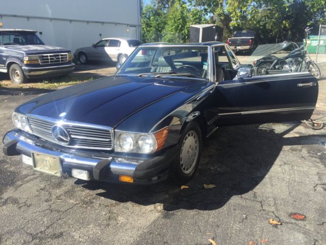 1987 Mercedes-Benz SL-Class