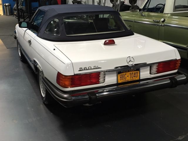 1987 Mercedes-Benz SL-Class