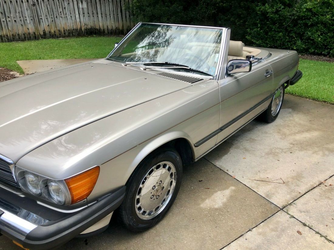 1987 Mercedes-Benz SL-Class 560SL - photo 2