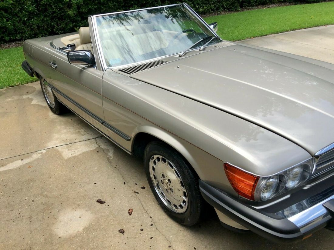 1987 Mercedes-Benz SL-Class 560SL - photo 3