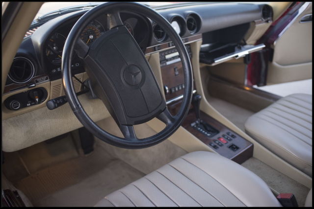 1987 Mercedes-Benz SL-Class 560 SL Convertible with Hard Top - photo 10