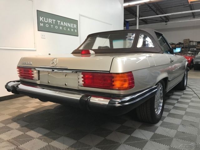 1987 Mercedes-Benz 500-Series CHROME WHEELS. AUTOMATIC, A/C, AIRBAGS, ABS. - photo 5