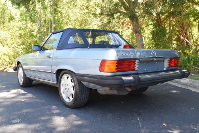 1987 Mercedes-Benz SL-Class Base Convertible 2-Door - photo 6