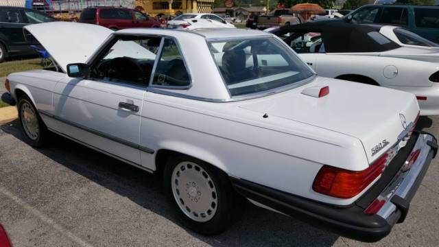 1987 Mercedes-Benz 500-Series Base Convertible 2-Door - photo 8