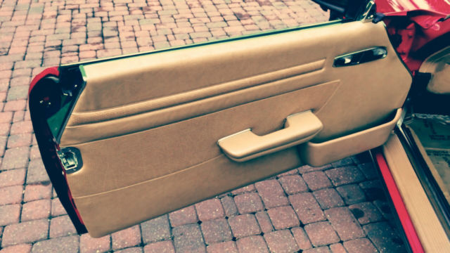 1987 Mercedes-Benz 500-Series Base Convertible 2-Door - photo 6