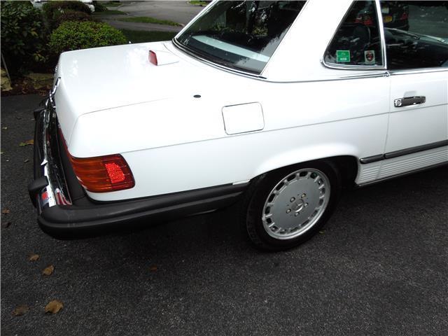 1987 Mercedes-Benz 500-Series well cared for - running and driving great - photo 11