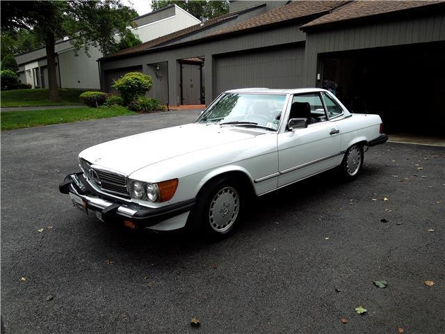 1987 Mercedes-Benz 500-Series well cared for - running and driving great - photo 3