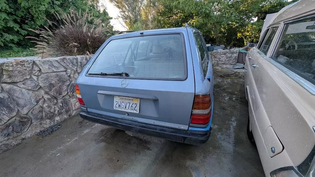1987 Mercedes-Benz E-Class TDT - photo 2
