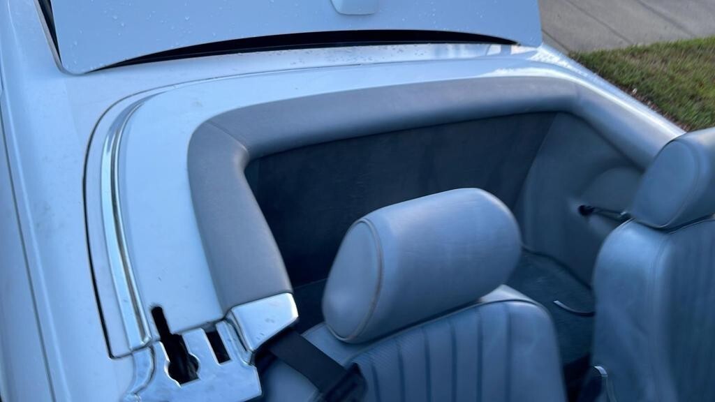 1987 Mercedes-Benz SL-Class 560 SL Convertible Roadster Hardtop - photo 11