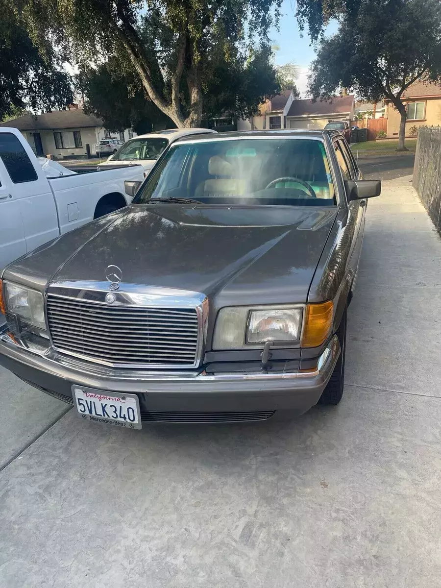 1987 Mercedes-Benz SL-Class Sedan Brown SEL 1987 Mercedes-Benz SL-Class SEL