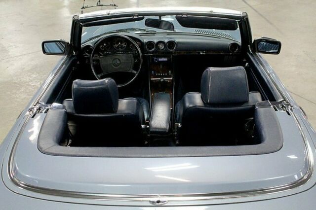 1987 Mercedes-Benz SL560 Convertible - photo 10