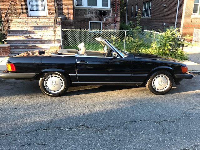 1987 mercedes sl 560 convertible plus hardtop clean title by carfax, autocheck 1987 Mercedes-Benz 500-Series