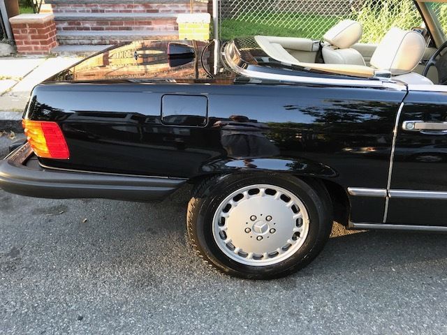 1987 Mercedes-Benz 500-Series - photo 12