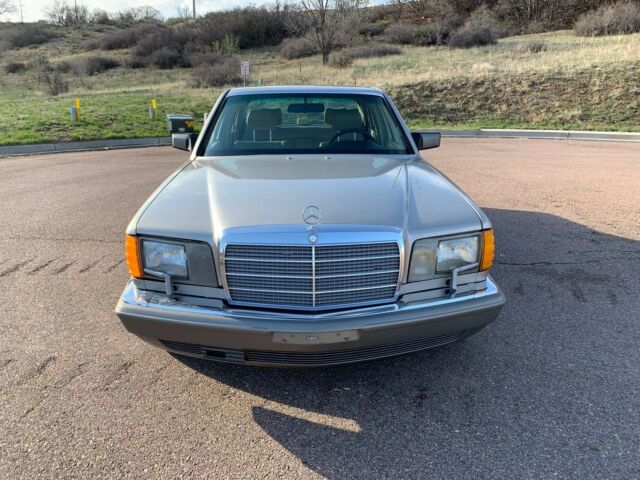 1987 Mercedes-Benz 400-Series - photo 2