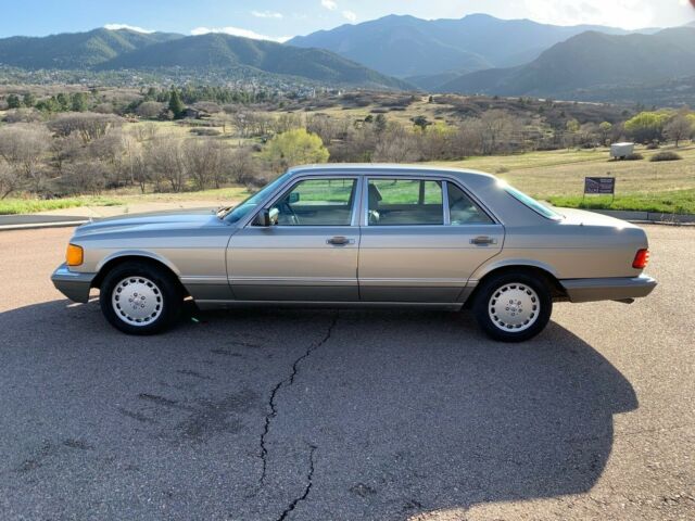 1987 Mercedes-Benz 400-Series - photo 4
