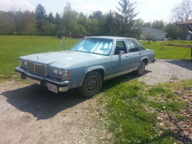 1987 Mercury Grand Marquis Blue 99k miles 1987 Mercury Grand Marquis LS